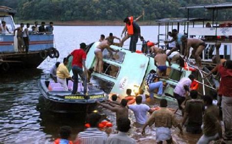 Boat capsizes in southern India, at least 20 people dead